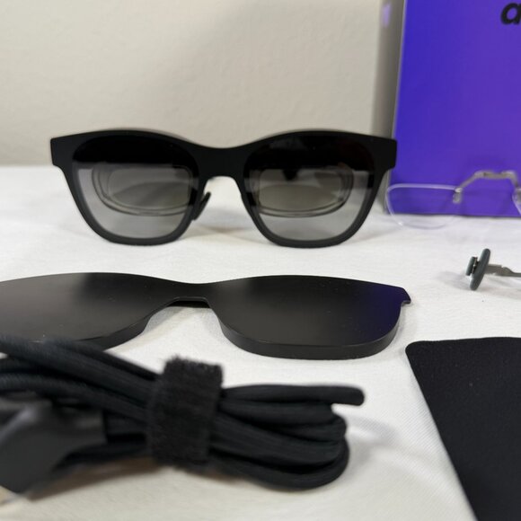XREAL Air AR Smart Glasses Model NR-7100RGL with Case, Cable & Accessories NREAL - Picture 6 of 16